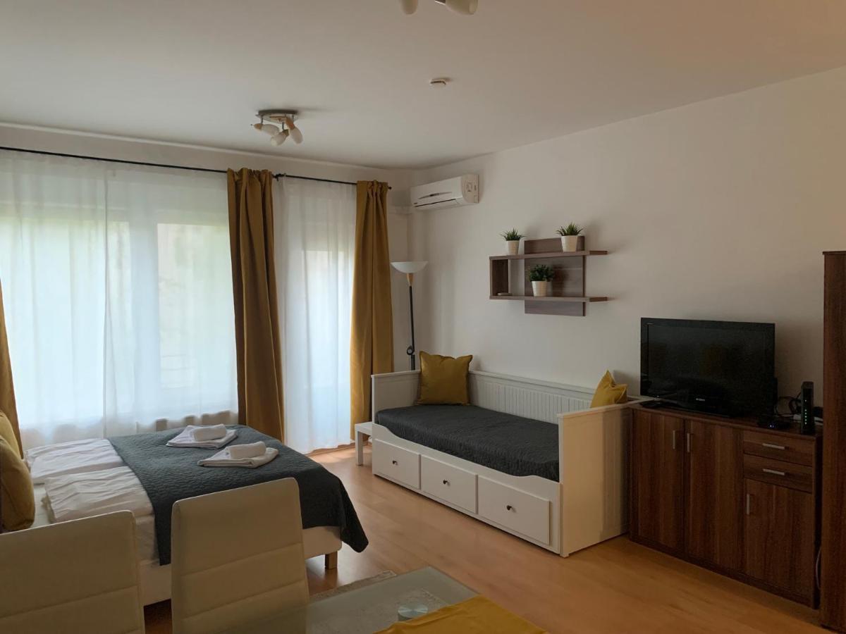 Corvin Fontana Apartment, Budapest